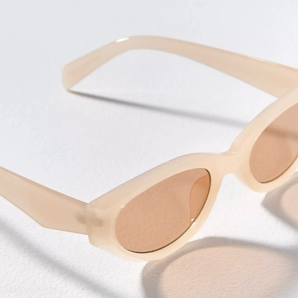 Anthropologie Peach Oval Sunglasses - Picture 3 of 3